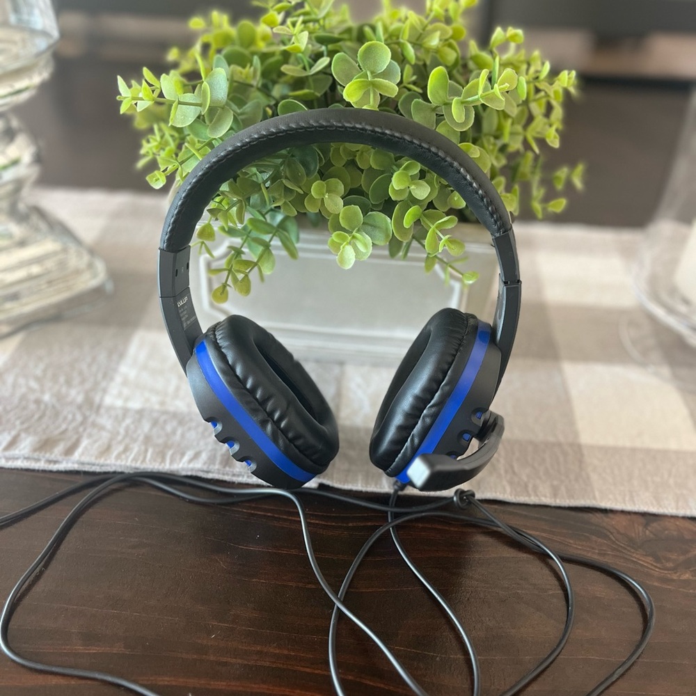 LVLUP GAMING HEADSET